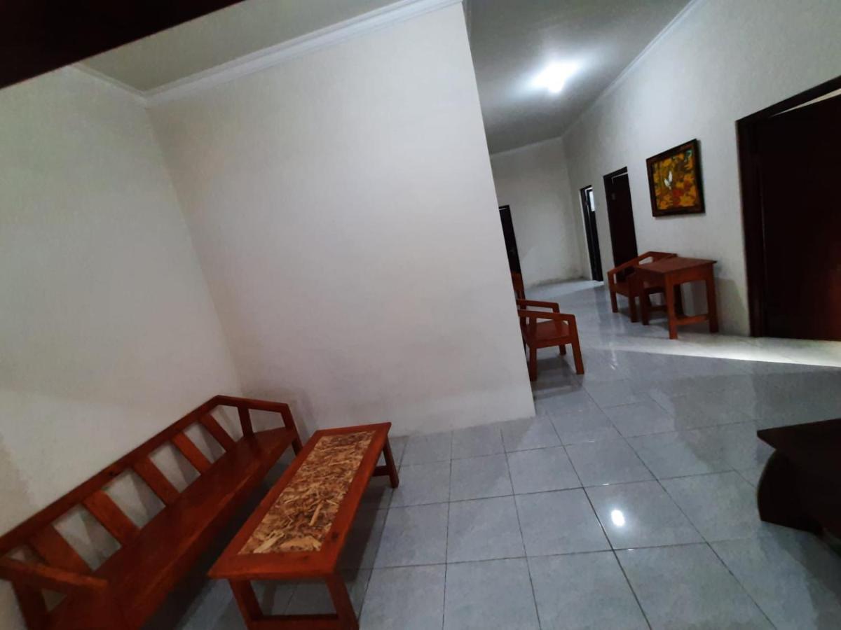 999 Khs Homestay Gilimanuk Εξωτερικό φωτογραφία