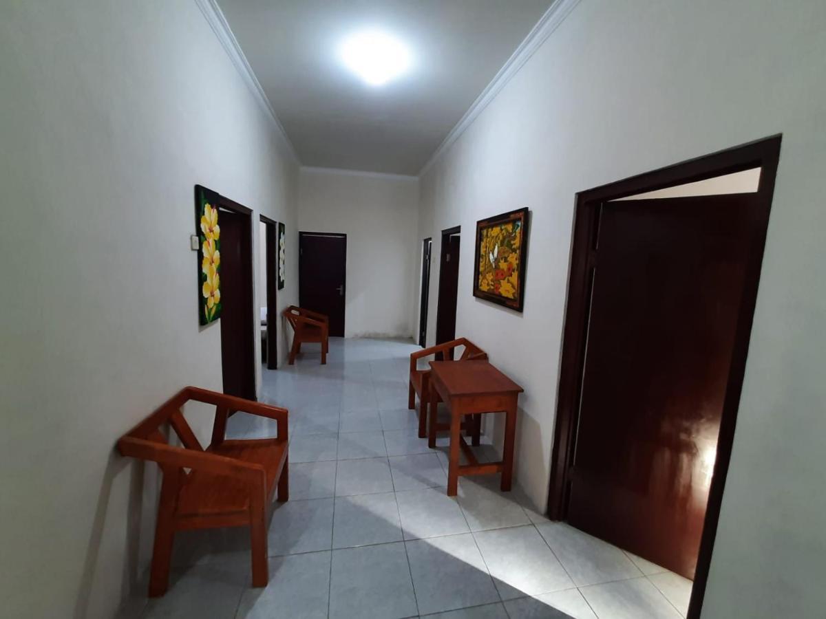 999 Khs Homestay Gilimanuk Εξωτερικό φωτογραφία