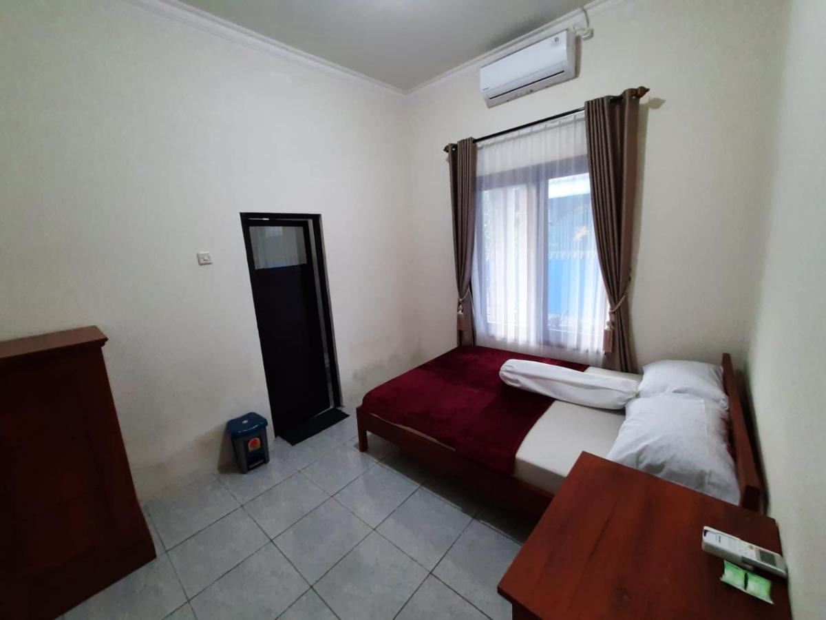 999 Khs Homestay Gilimanuk Εξωτερικό φωτογραφία