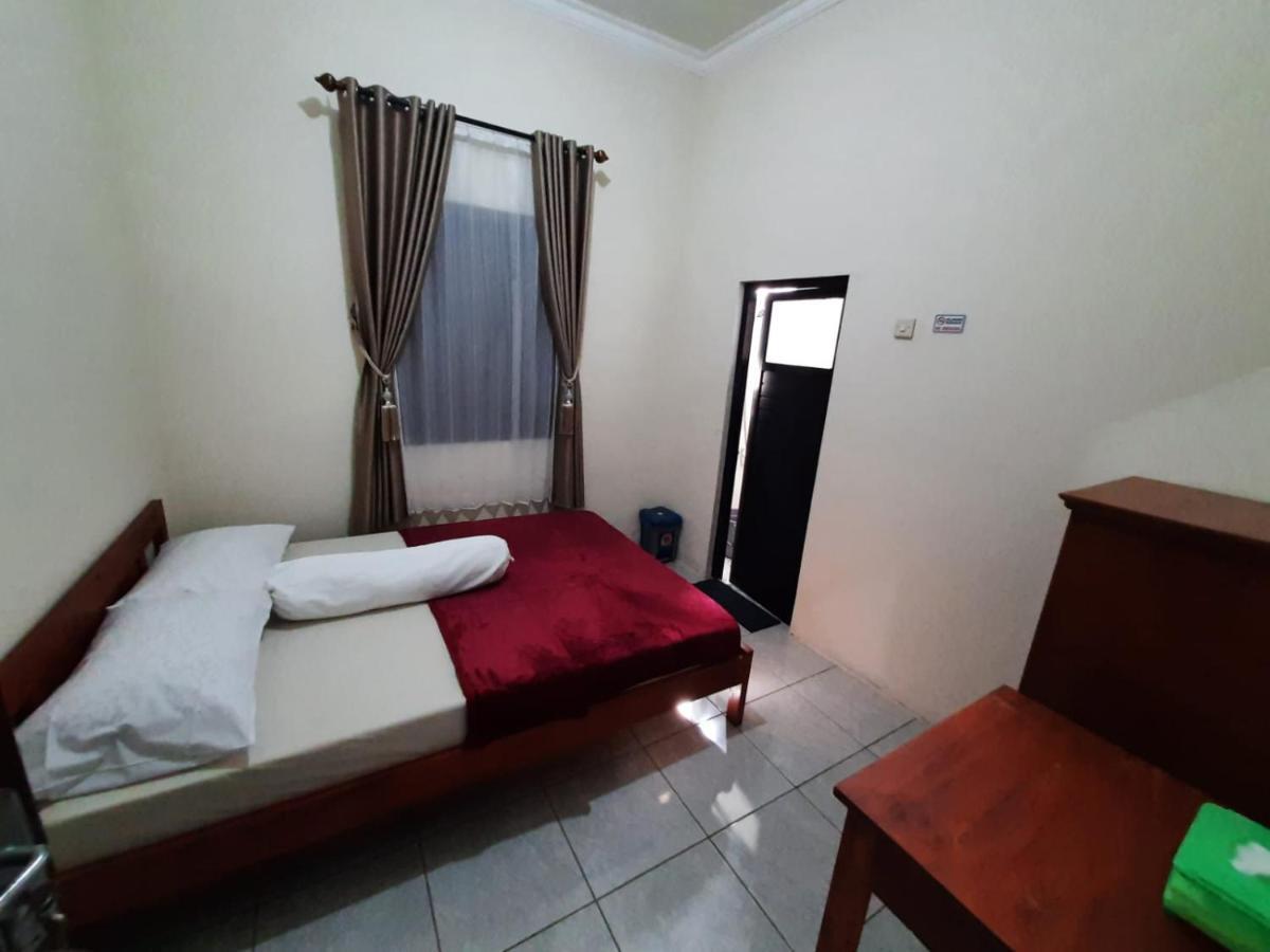 999 Khs Homestay Gilimanuk Εξωτερικό φωτογραφία