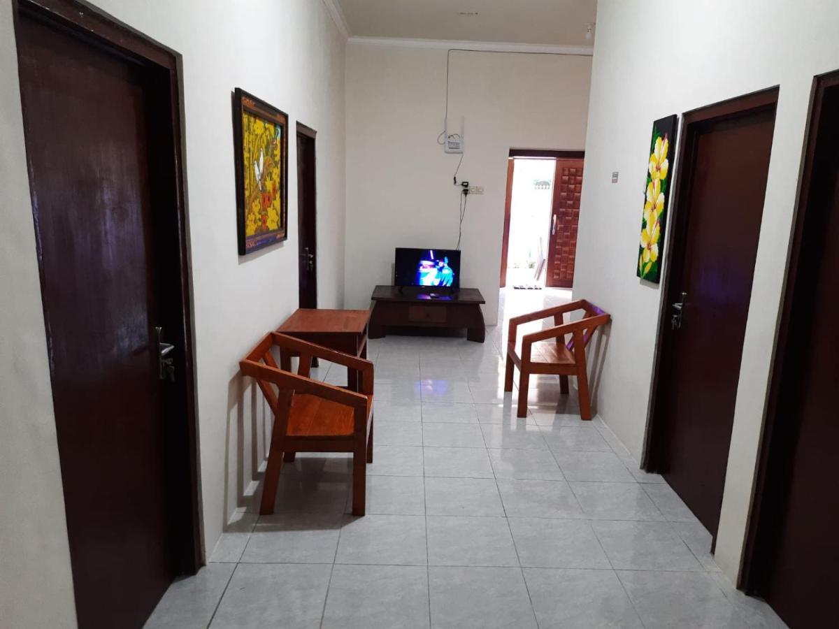 999 Khs Homestay Gilimanuk Εξωτερικό φωτογραφία